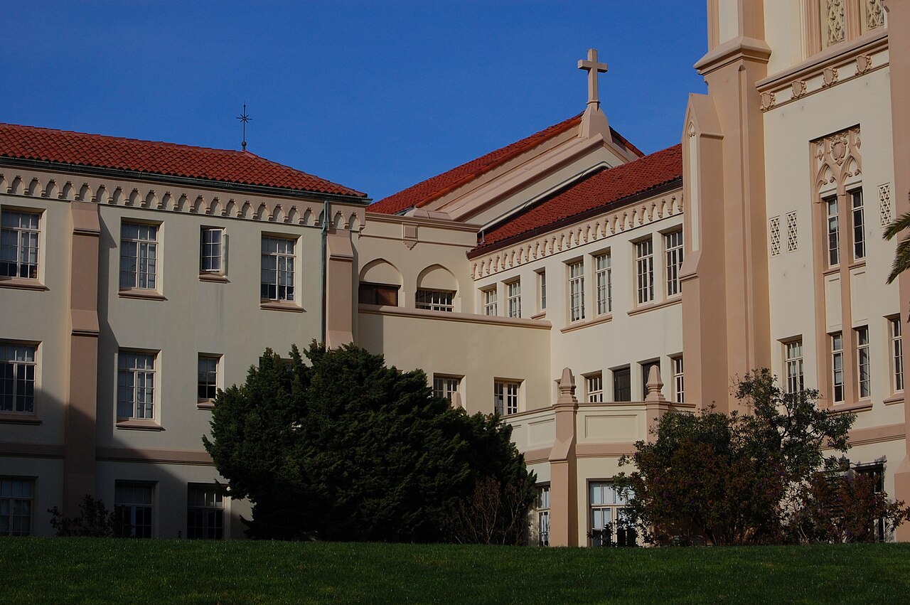 University of San Francisco, Lone Mountain campus